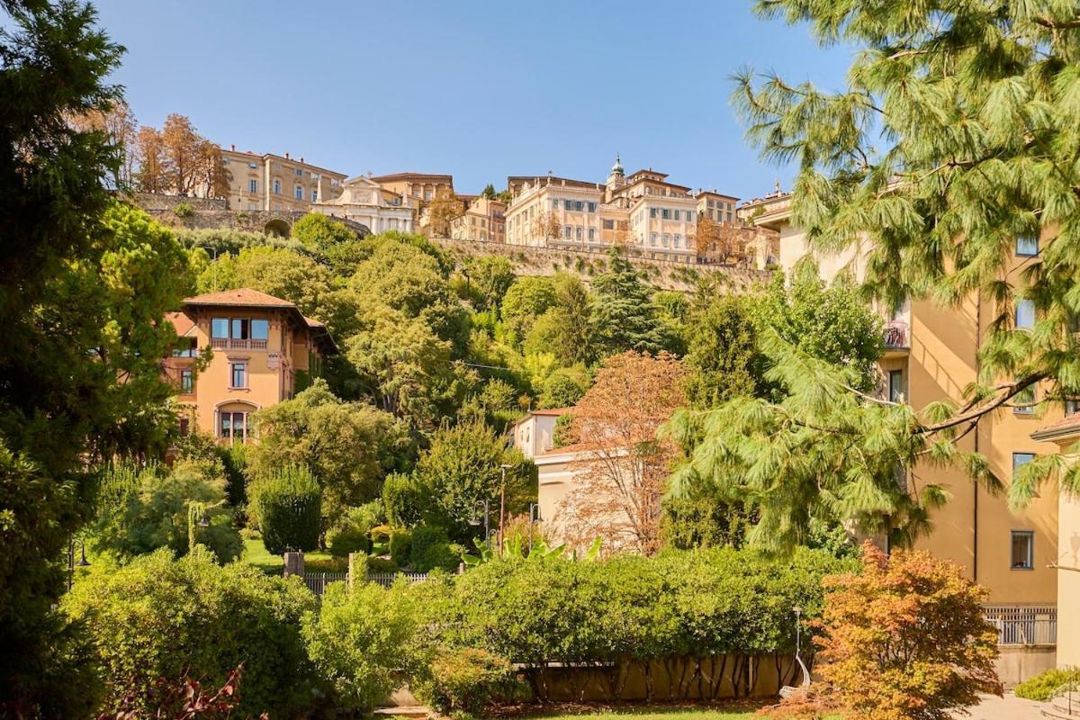 100M Dalla Funicolare Di Citta Alta- 10 Ospiti Bergamo Kültér fotó